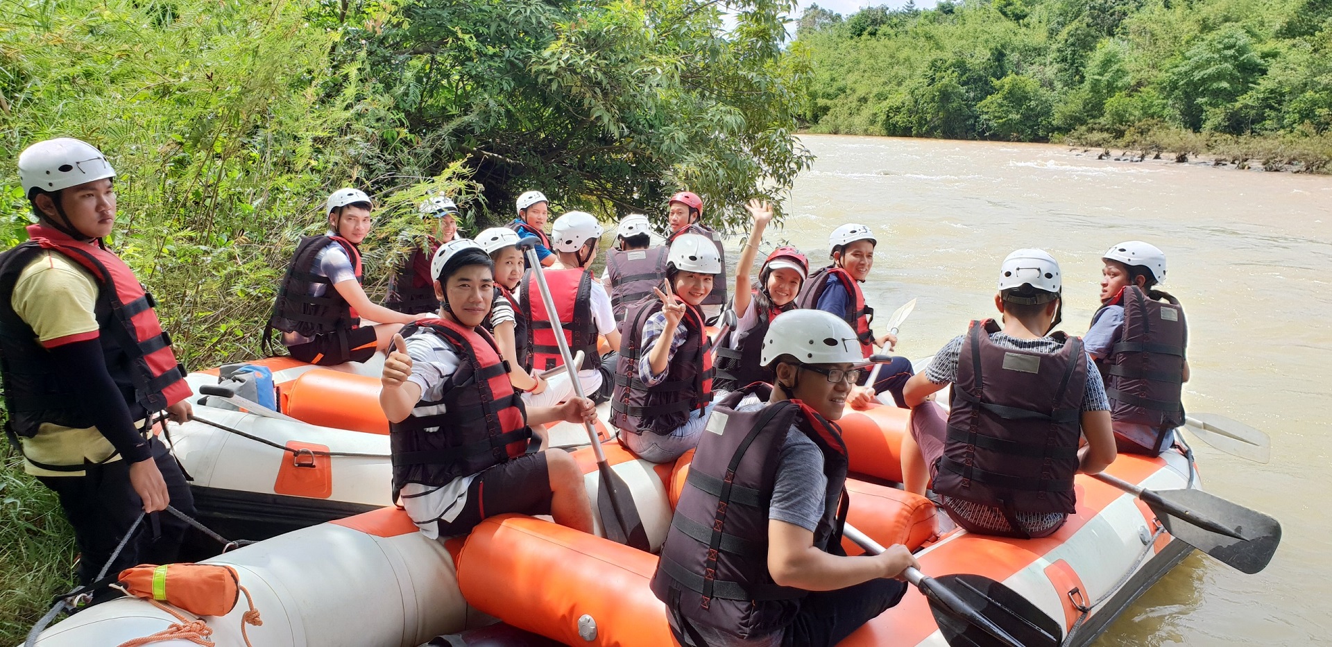 Chương trình nghỉ mát công ty 2018