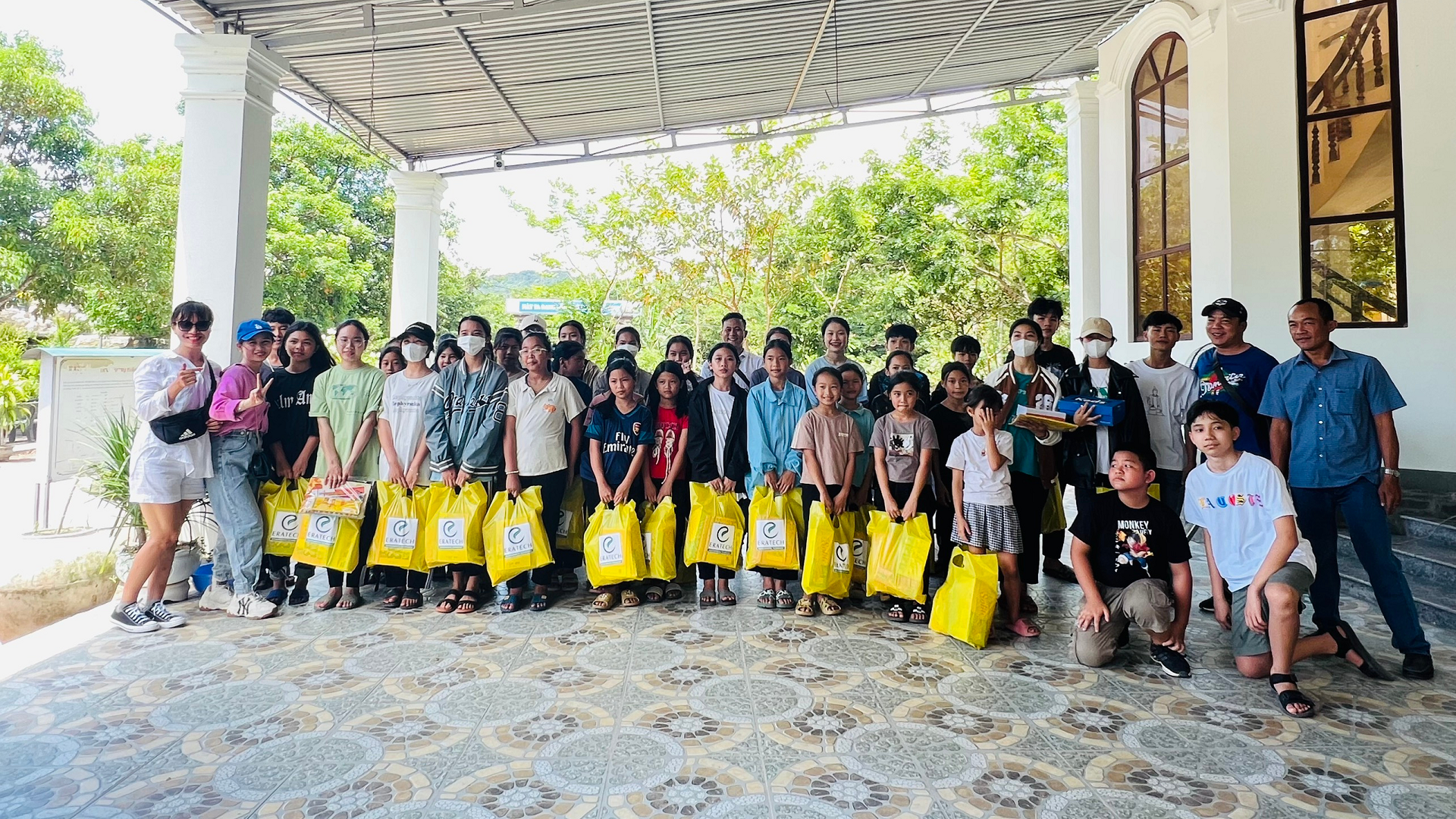 Chương trình từ thiện 2022