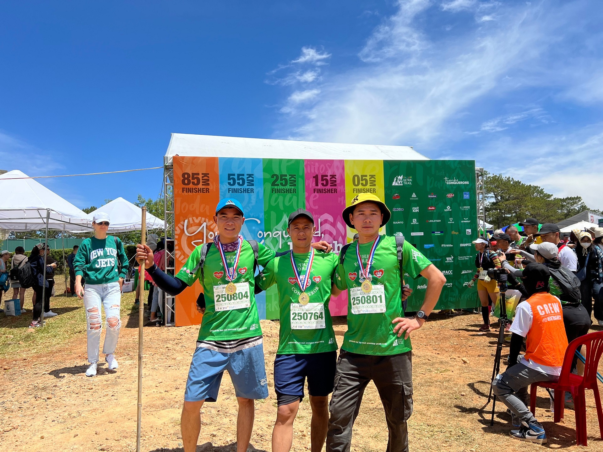 Về đích Dalat Ultra Trail 2023